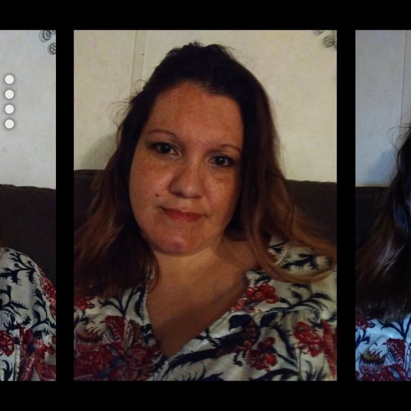 Meet your Posher, Tonia - Picture 1 of 1